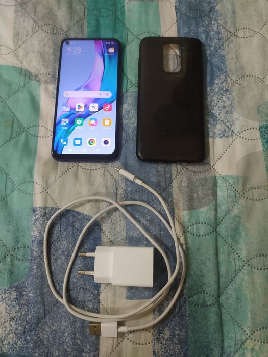 Топ варіант! Смартфон Xiaomi Redmi Note 9 3/64GB в гарному стані