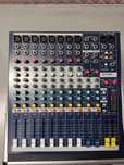 Mixer Soundcraft EPM8