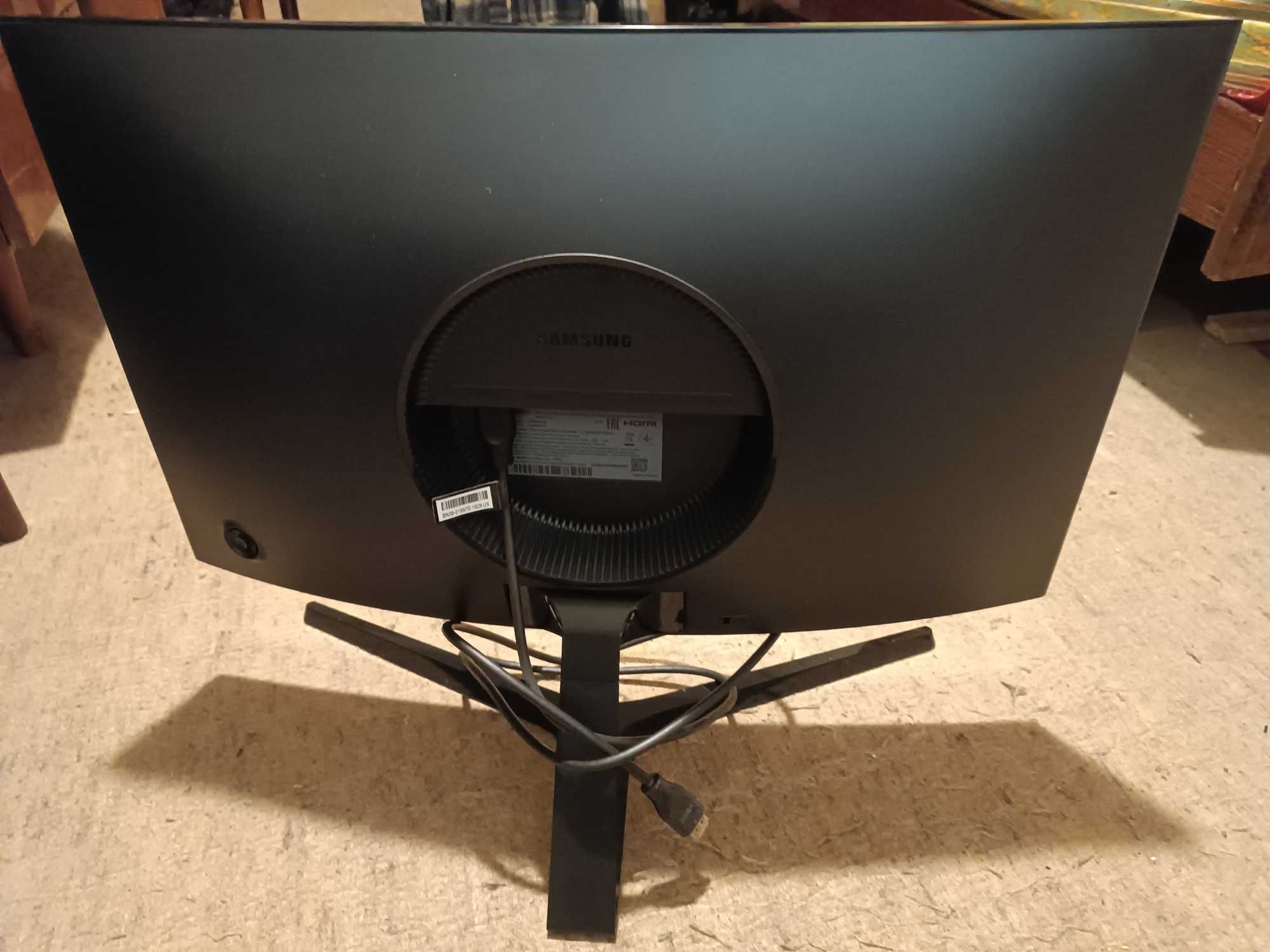 монитор samsung c24rg50fqi