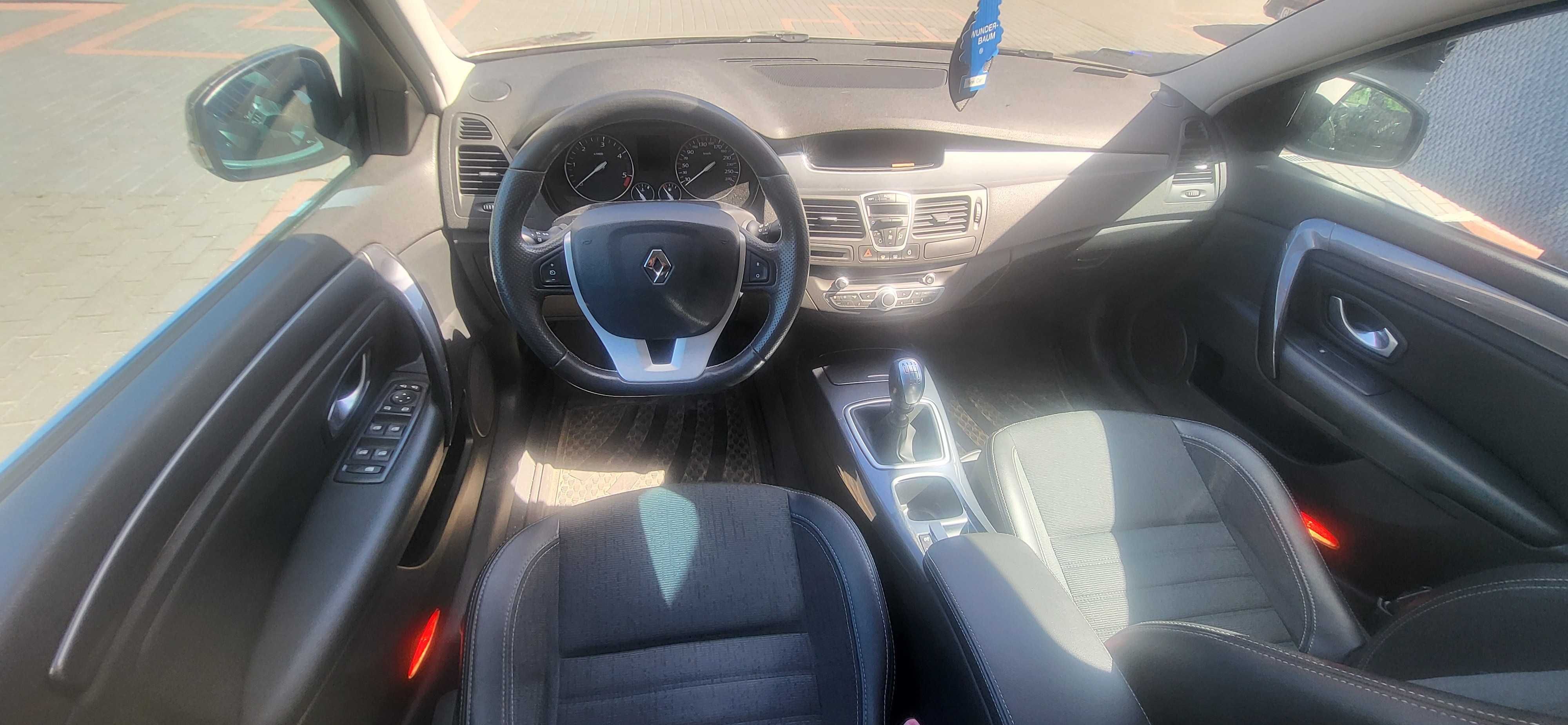 Renault Laguna III 2.0 DCI Privilege
