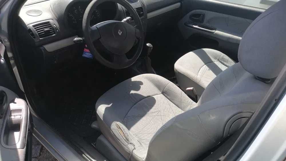 Renault Clio Comercial