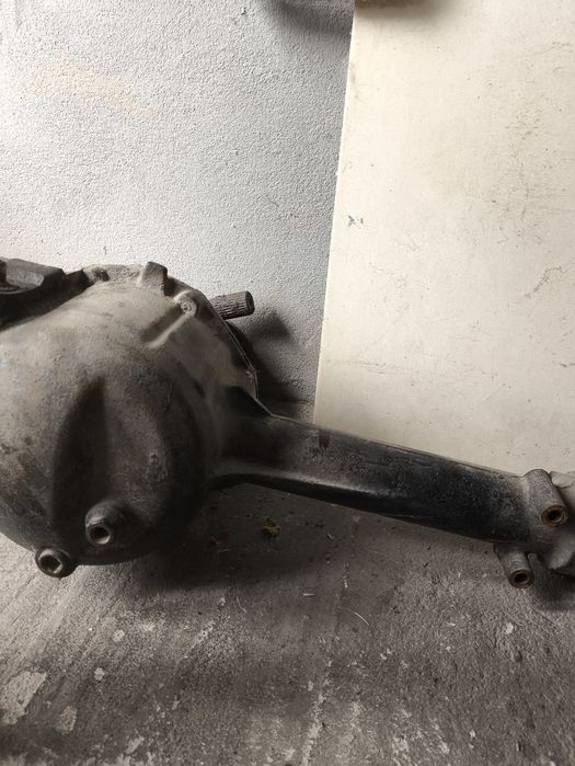 Suzuki Vitara 2.0 16 v półosie tył felgi  most stalowy