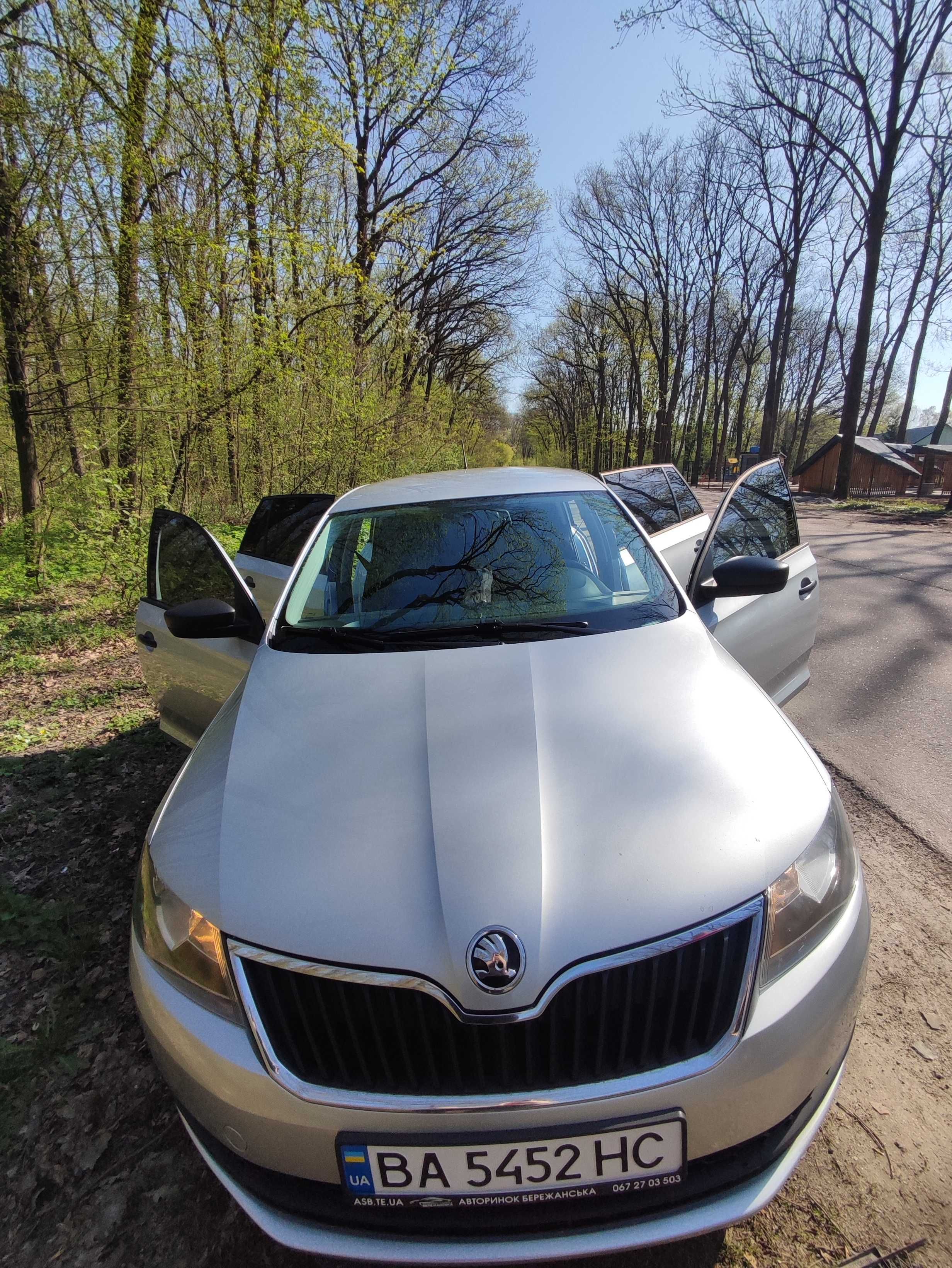 Продам Skoda Rapid 2014