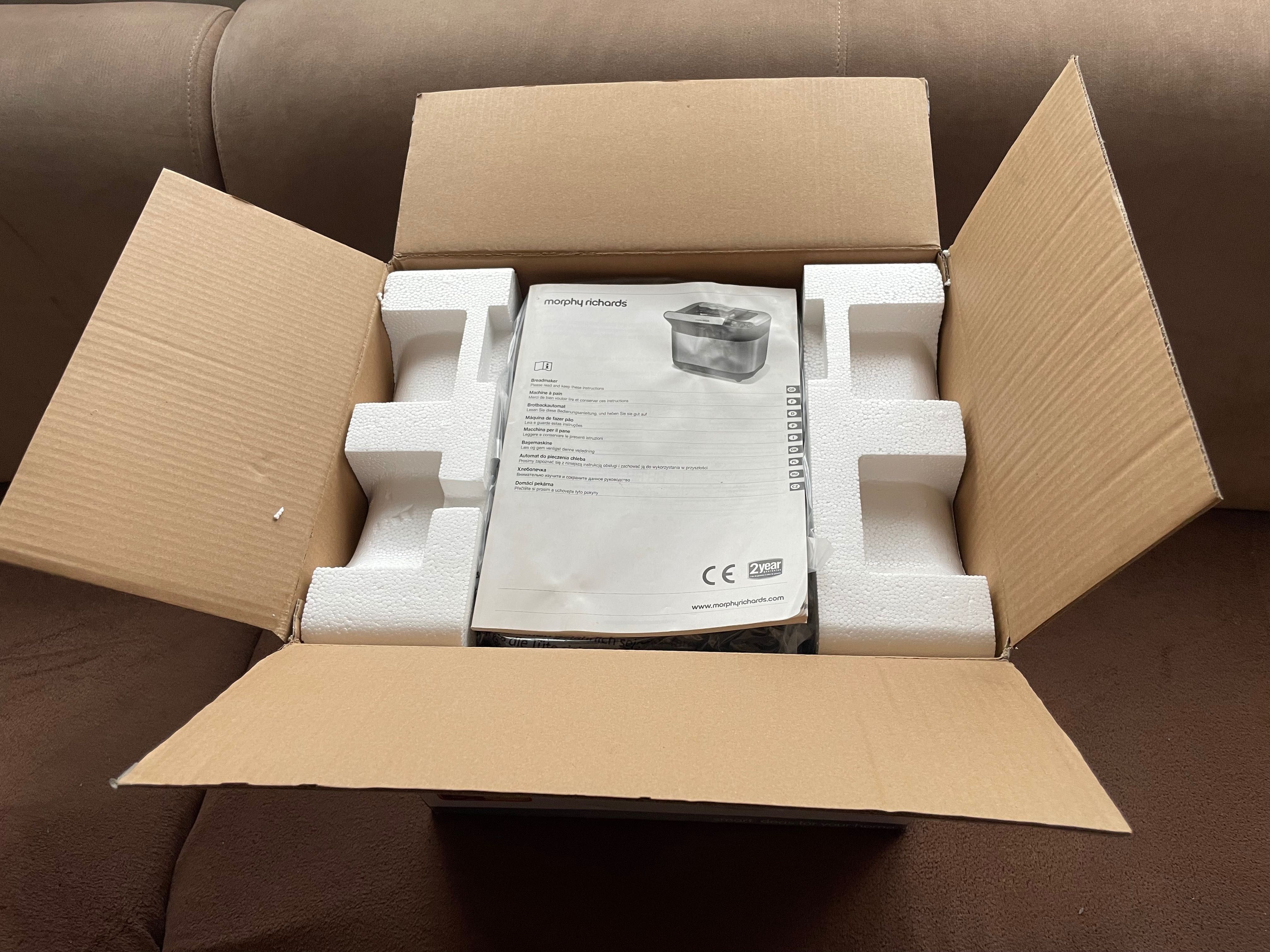 Wypiekacz do chleba Morphy Richards 502000 srebrny/szary 600 W