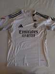 Camisola oficial do Real Madrid 25/26