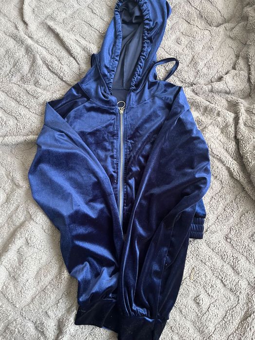 Велюровий костюм синього кольору