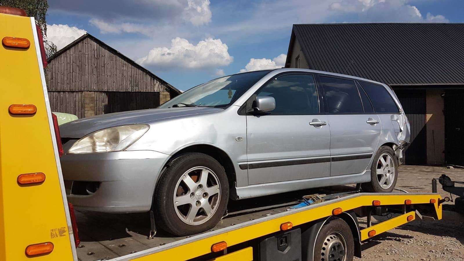 Mitsubishi Lancer VII Kombi 1.6 16V Części