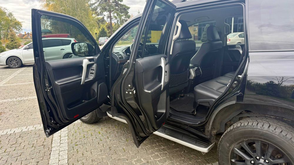 Toyota Land Cruiser Prado 2020