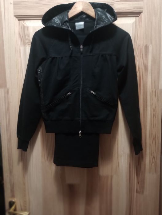 Жіночий спортивний костюм 300 грн