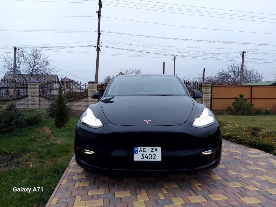 Tesla model y perfomance тесла модел у перфоменс