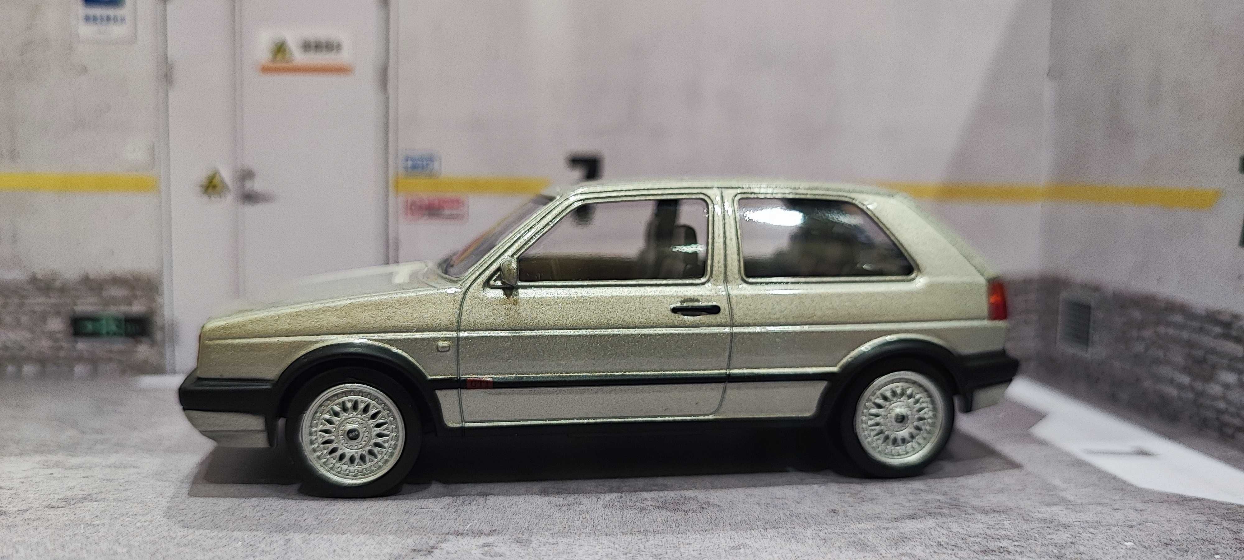 Carro Miniatura VW Golf GTI G60 em escala 1:43 - RARO - Oferta Envio