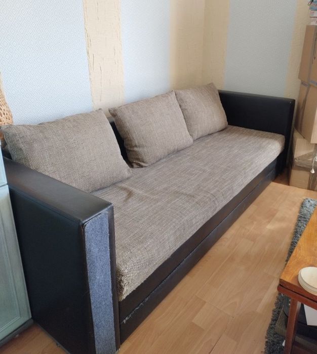 Rozkładana sofa z pojemnikiem  sofa do małego mieszkania 220x84