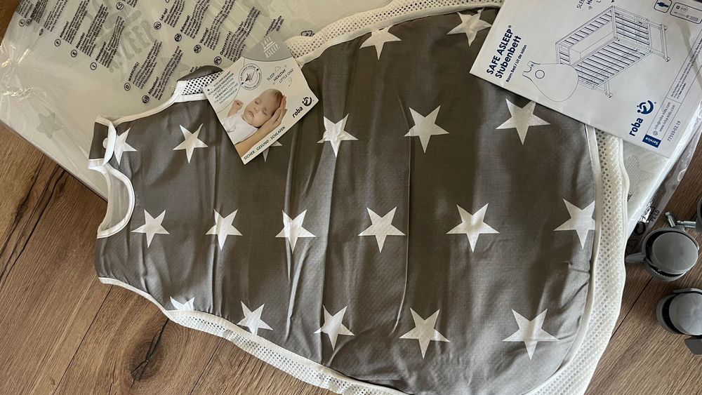 Łóżeczko dostawne roba save asleep 45x90cmKółka,materac,śpiworek