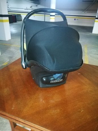 Ovinho maxicosi com adaptadores para carrinho