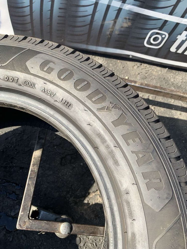 Шини 215/65 R16C Goodyear літо 2022 рік 9/8,5 мм