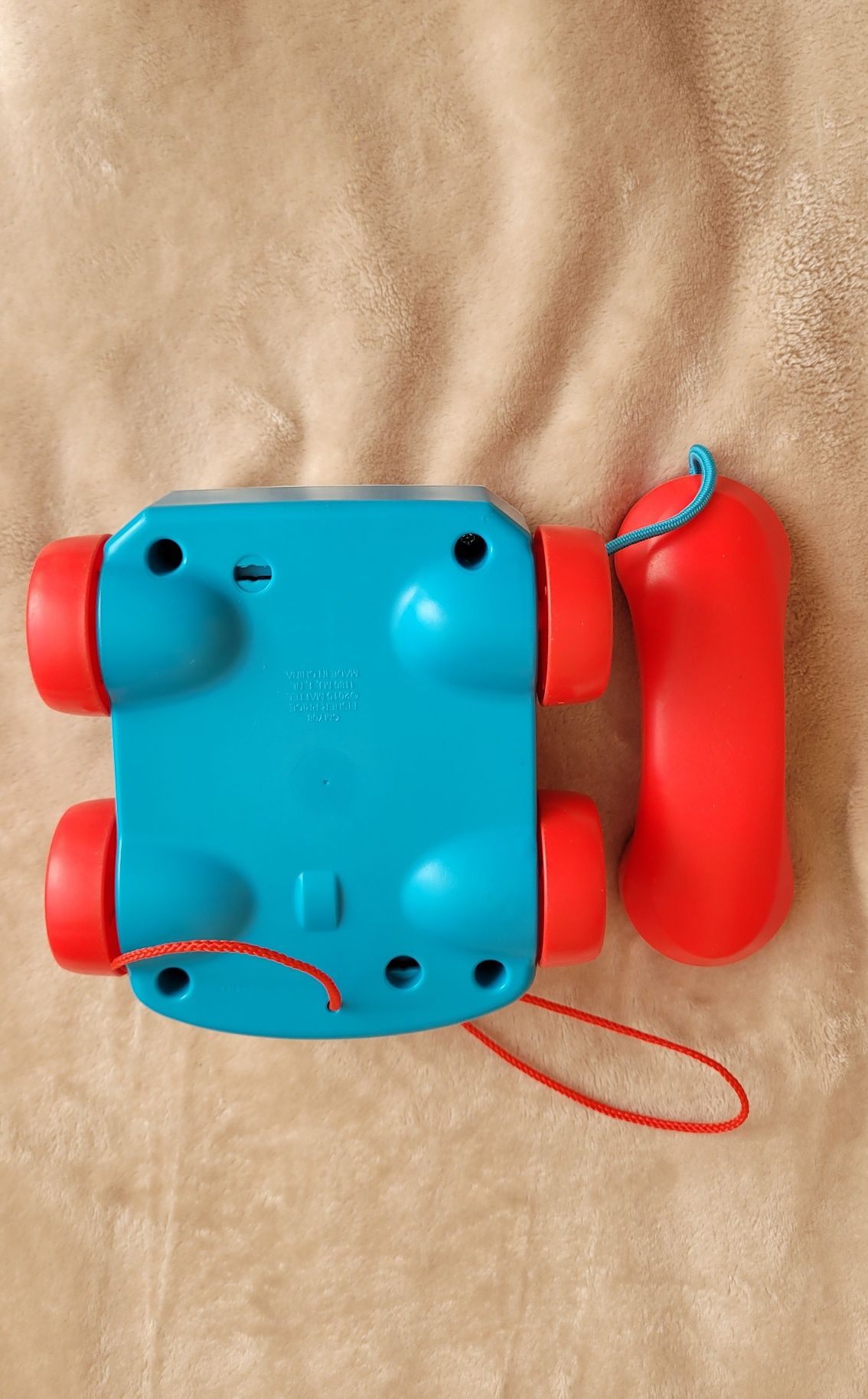 Telefon ze słuchawką Fisher Price dla maluchów