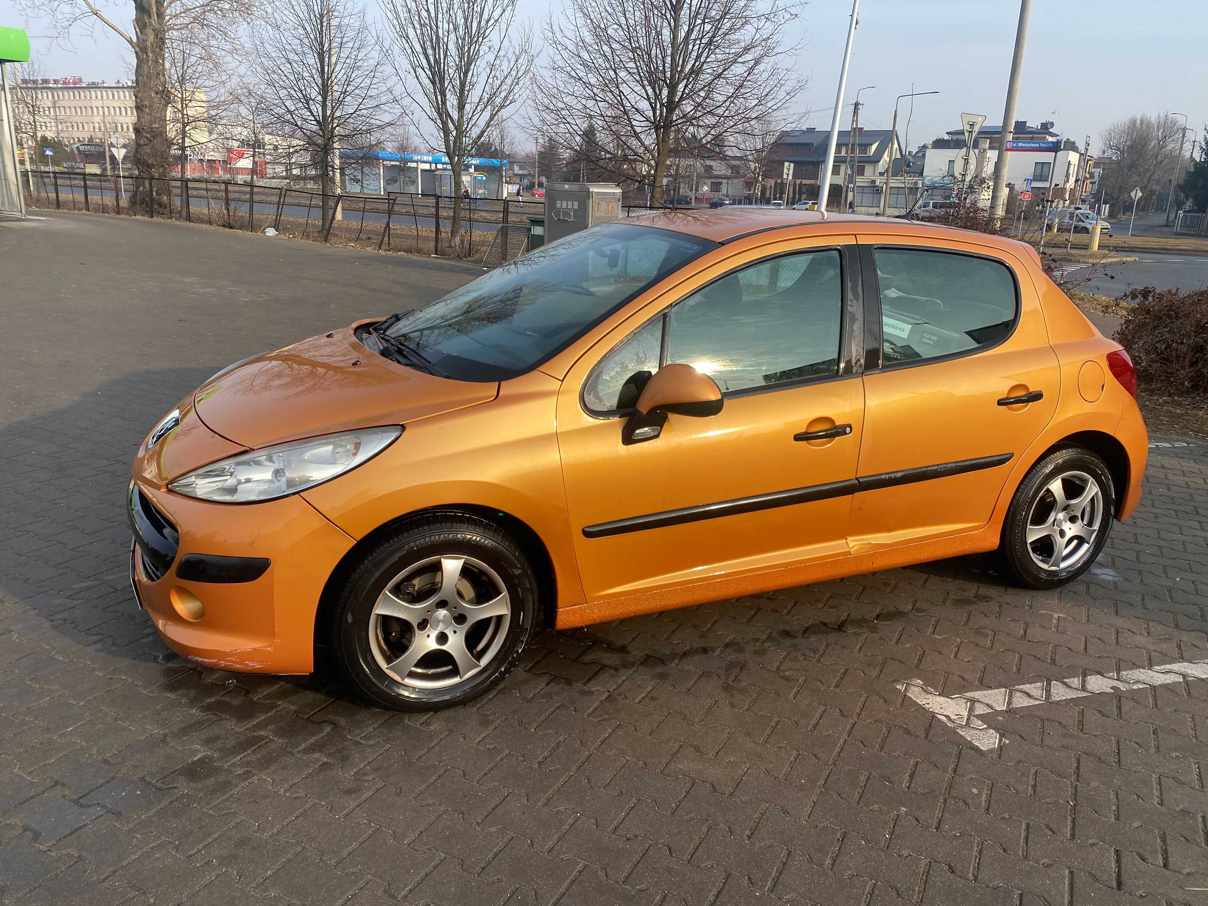 Peugeot 207 1.4 HDI 2006r |  136 tyś przebiegu Złoty KLIMA ALU