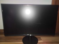 Sprzedam monitor HP 24 całe