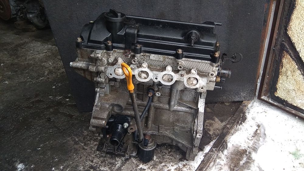 Мотор двигун двигатель G4LA 1.2 Hyundai i10 i20 2110103001