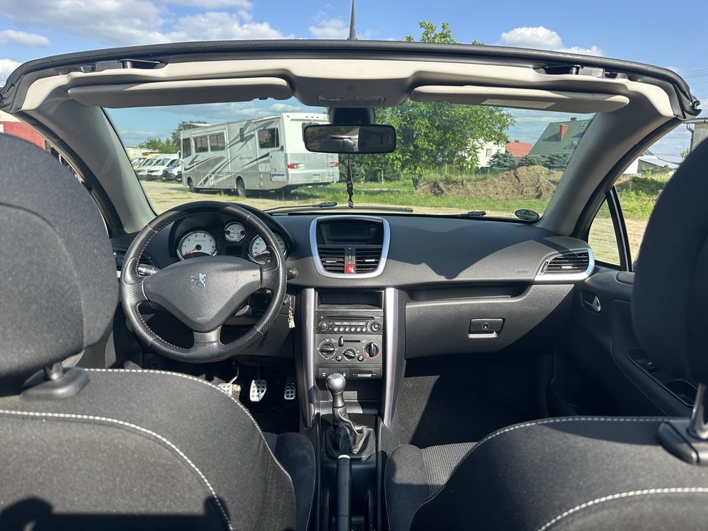 Peugeot 207 CC Cabrio 1.6 VTI 120KM 2007 rok