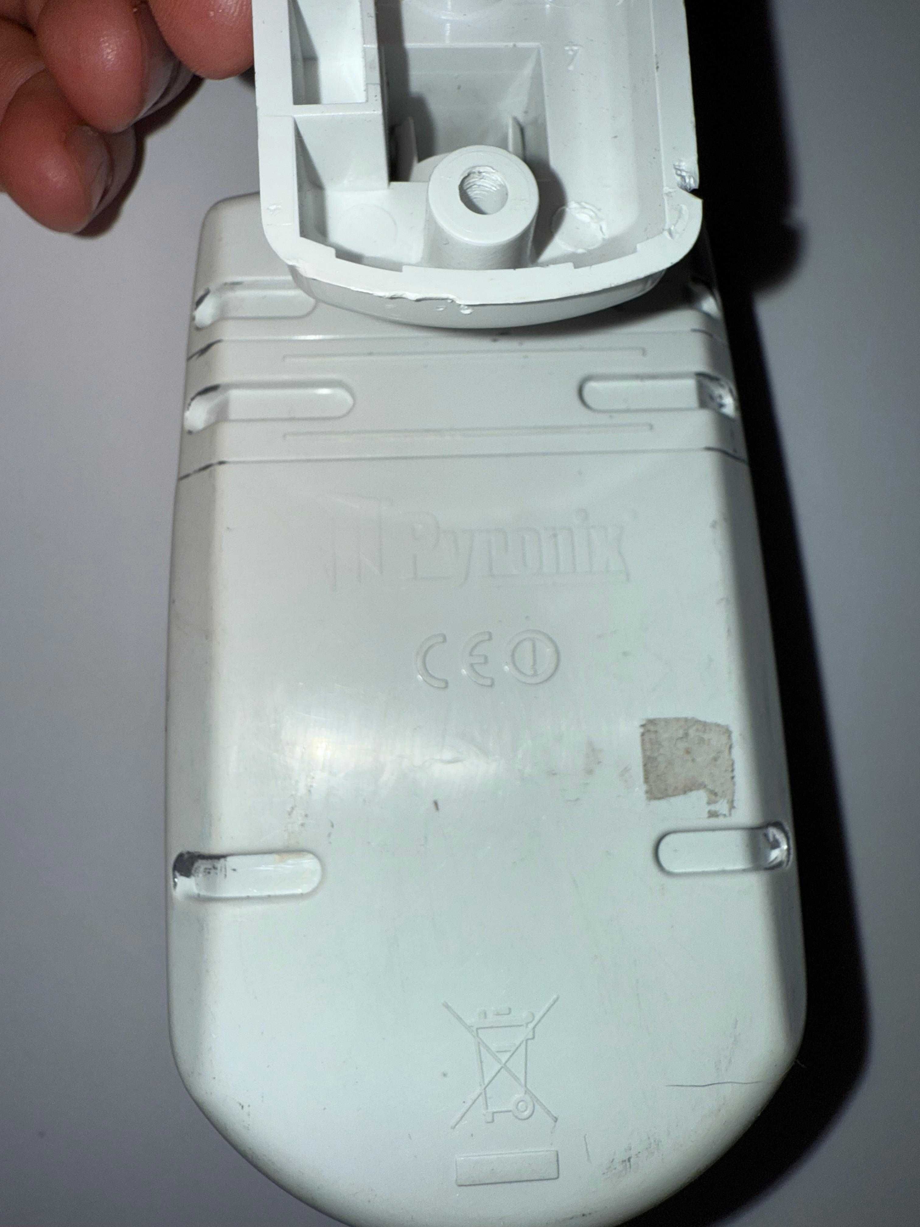 3x Pyronix Hikvision KX15DD czujnik wolumetryczny 15 m, automatyczna