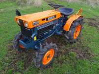 Mini Trator Japonês Kubota B7000