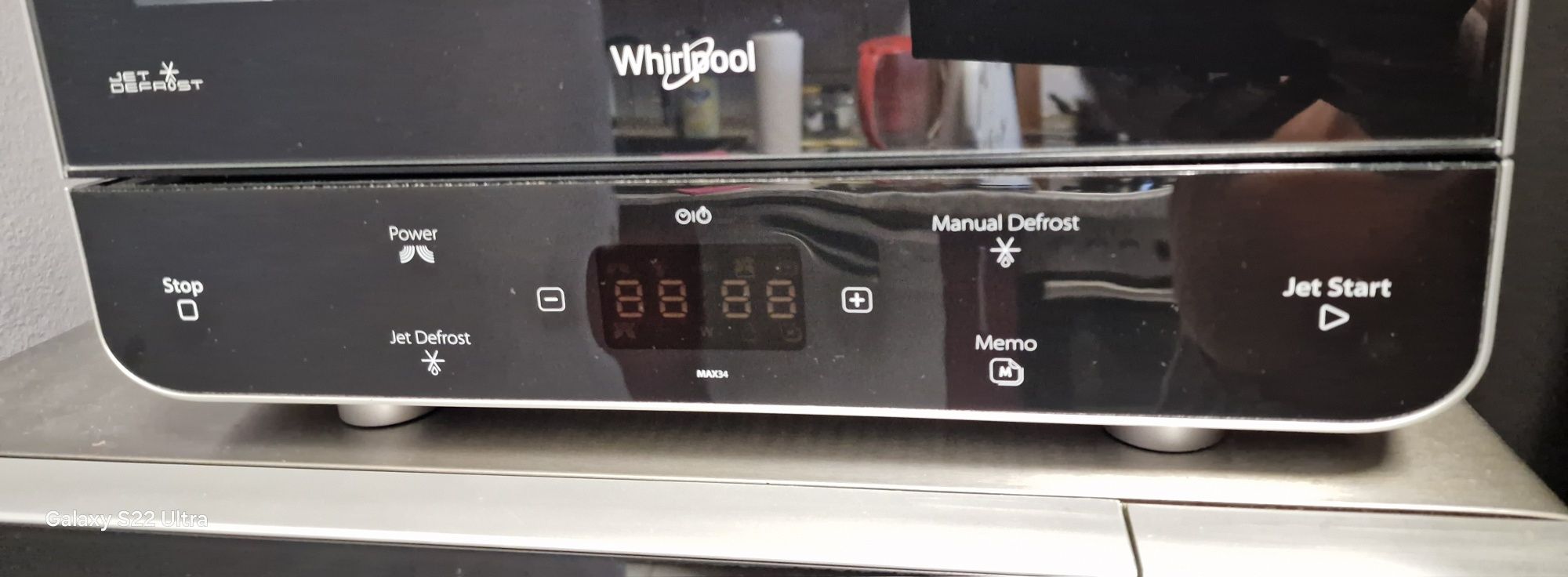 Mikrofala Whirlpool MAX 34 SL