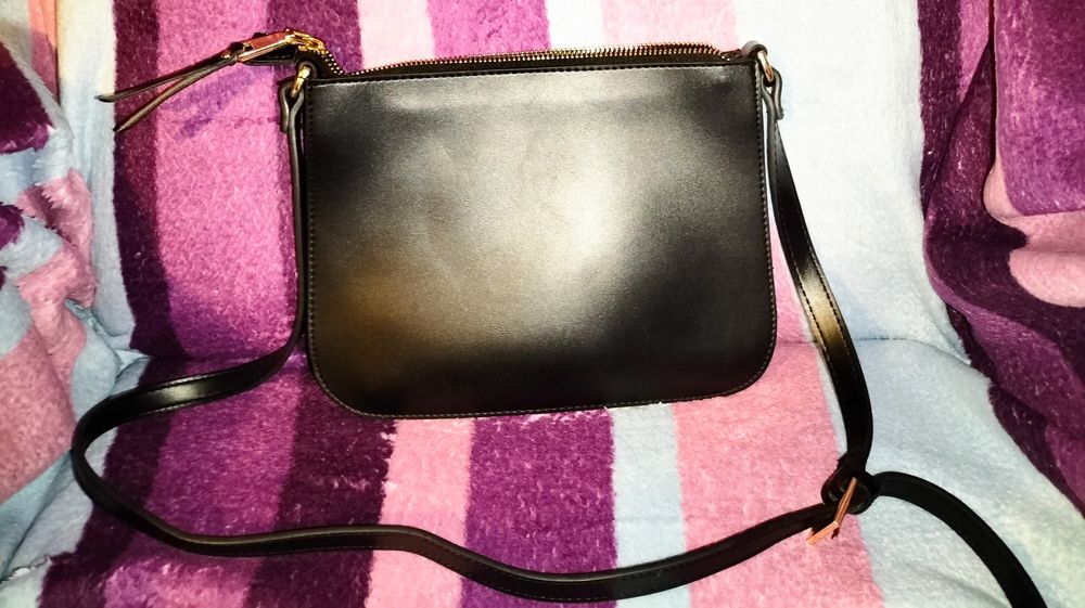 Piękna damska torebka listonoszka, Crossbody,stan idealny, RESERVED