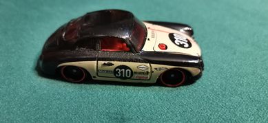 Hot wheels. Porsche 356 Outlaw.