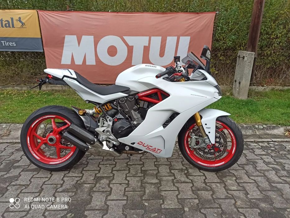 Ducati SuperSport Ducati SuperSport S  937  niski przebieg dużo dodatków 1 wł. Z Niemiec
