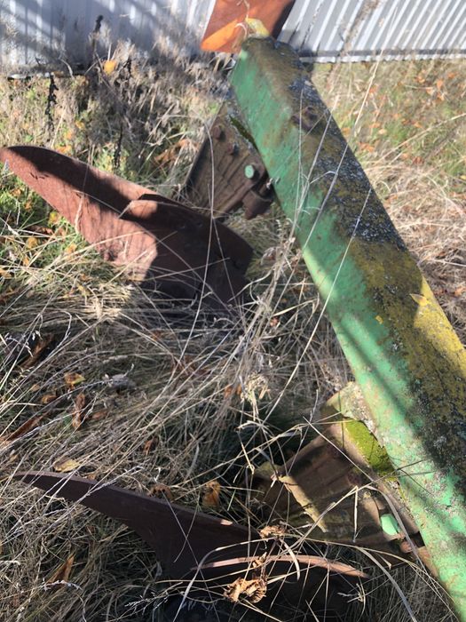 Продам плуг плн 5/35