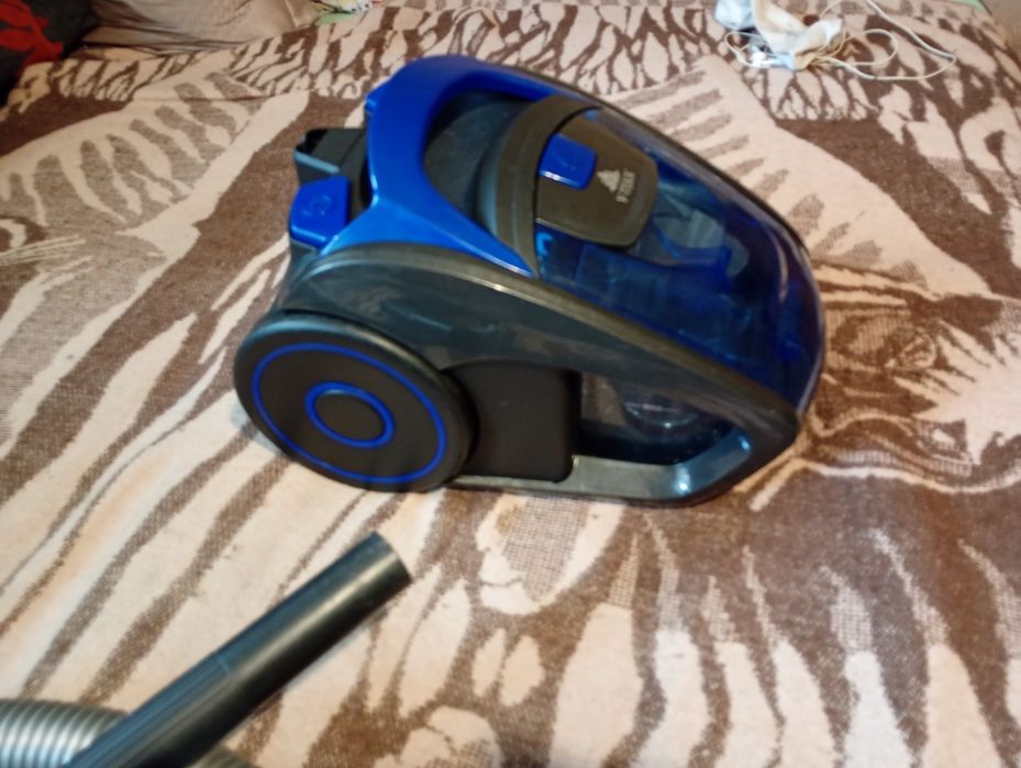 Пылесос контейнерного типа 4000Вт