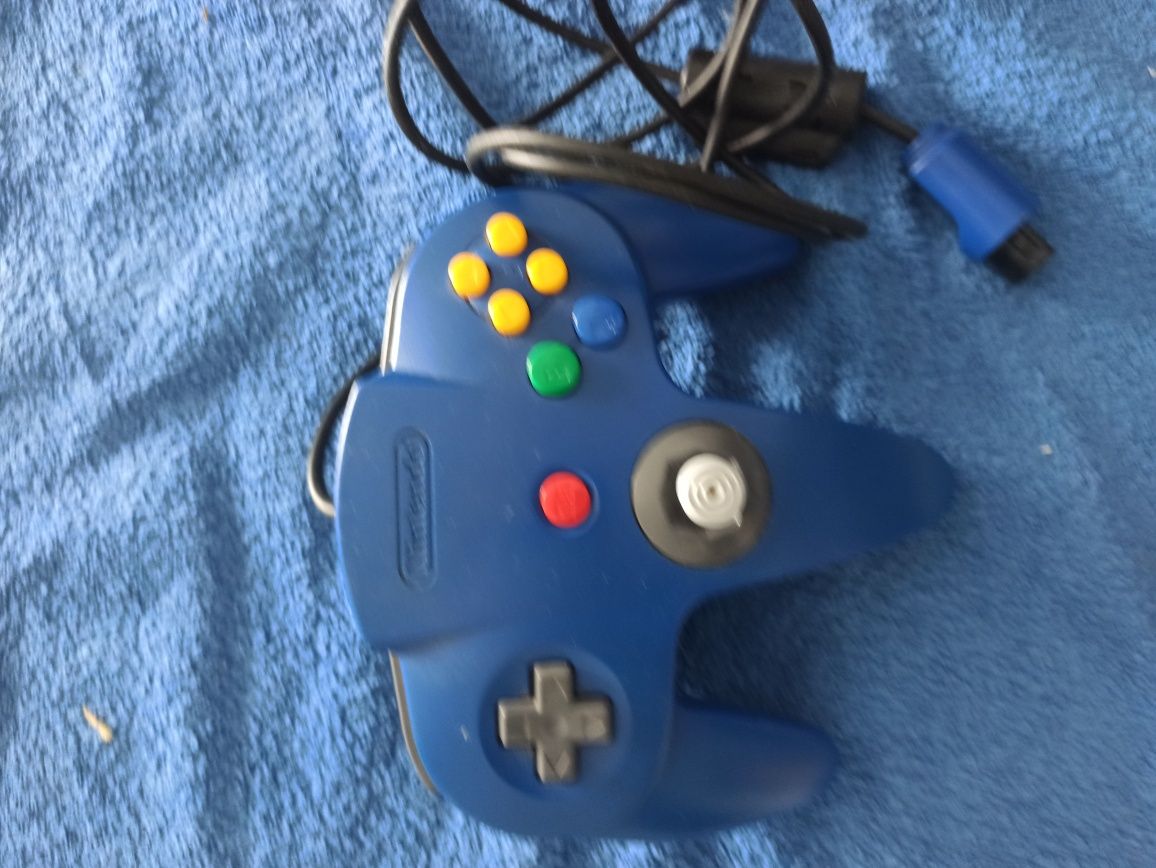 2 Controllery Nintendo 64