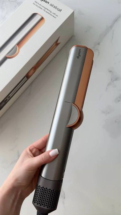 Dyson Airstrait nickel