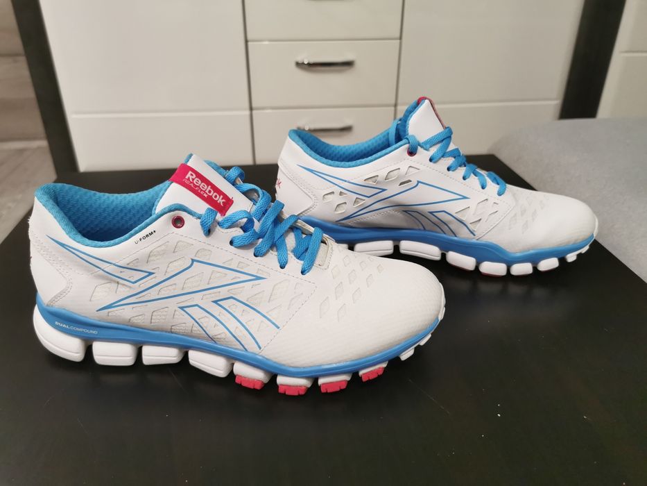 Buty damskie Reebok RealFlex Fusion TR 3.0. rozm. 39