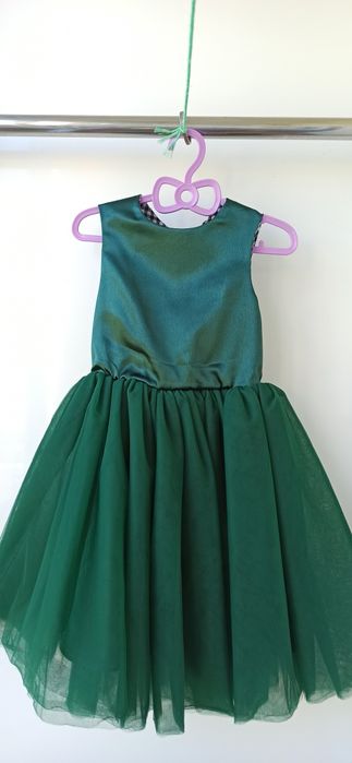 Продам святкову сукню для дівчинки, праздничное платье