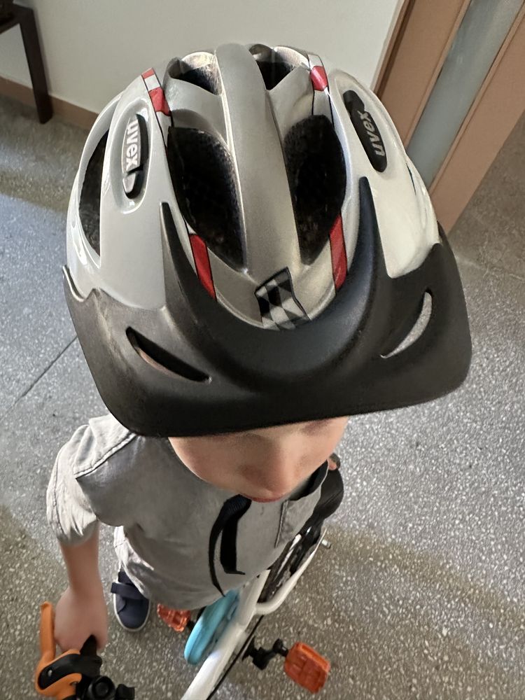 Kask rowerowy Uvex rozmiar 49-55