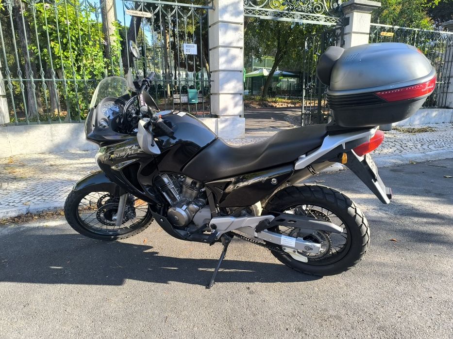 Honda transalp 650
