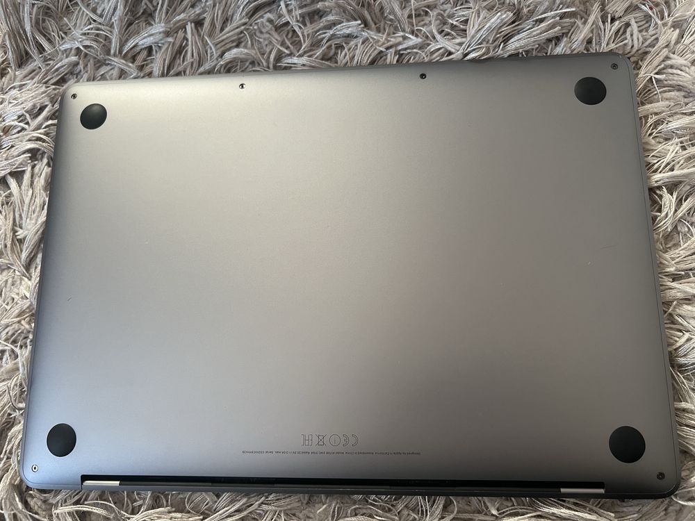 MacBook Pro 13 cali