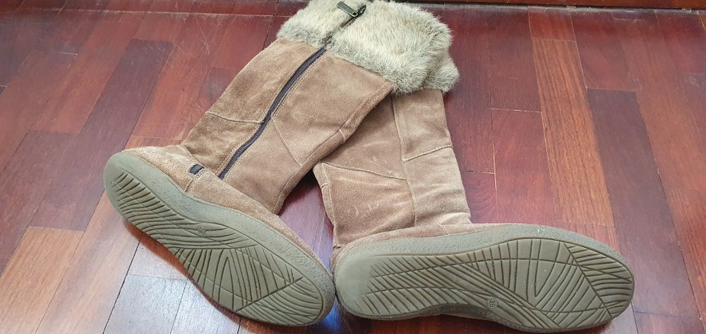 Botas de cano alto Tamanho 39 (Hush Puppies)
