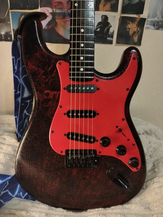 Электрогитара fender Stratocaster