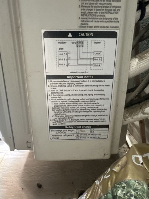 AC Vulcano (Mutisplit danificado + 3 unidades interiores)