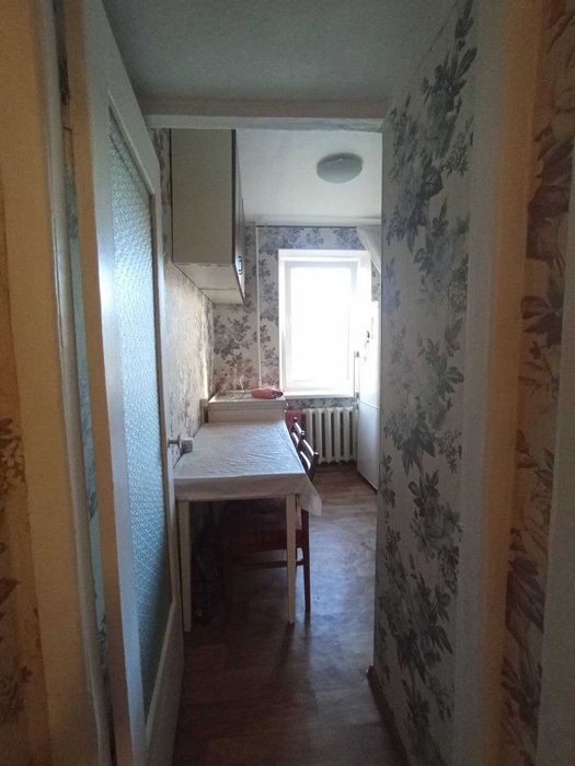 Продам 1-кімнатну квартиру на вул. Заболотного