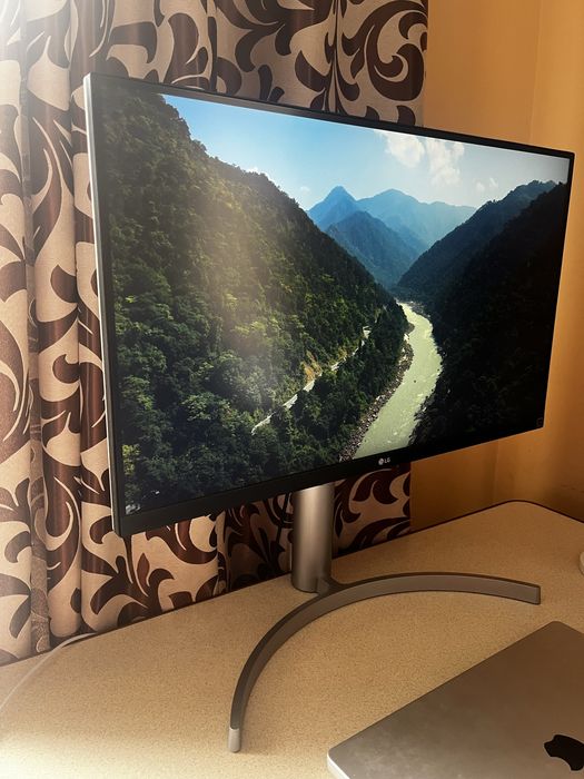 4К монітор 27 LG UltraFine 27UL650-W зростаючий