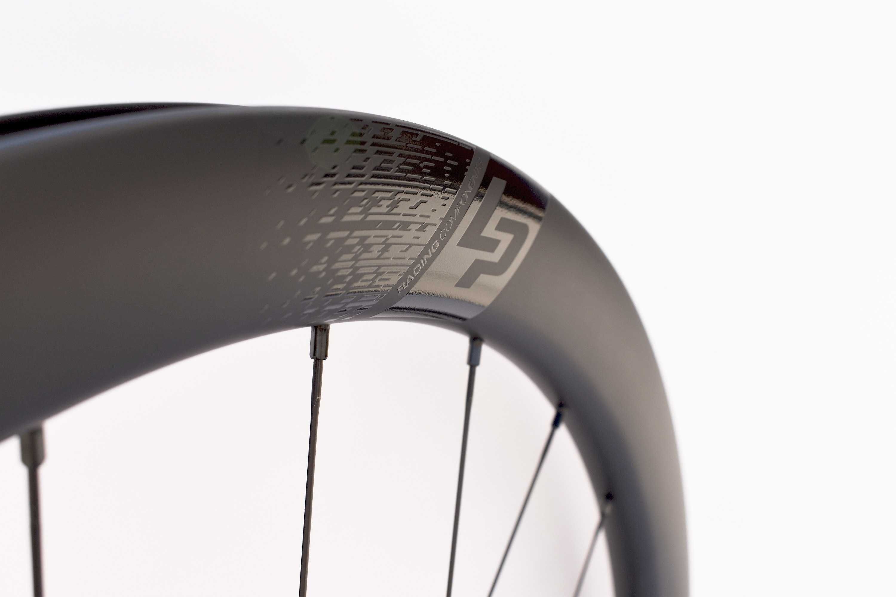 NOWE koło tylne CARBON SZOSA 622-21c wysokość 42mm 12x142mm HG 830g FV