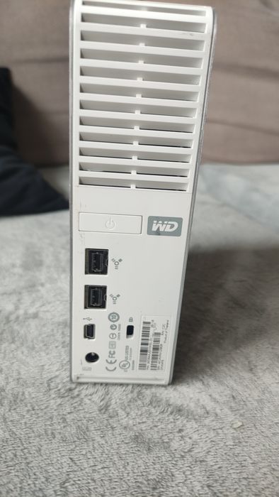 Dysk zewnętrzny western digital 1 TB minimum