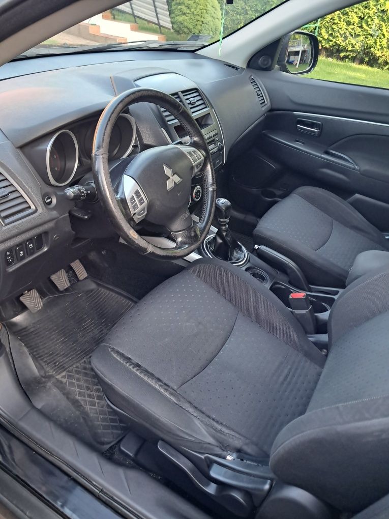 Mitsubishi ASX 1.8 D   2011