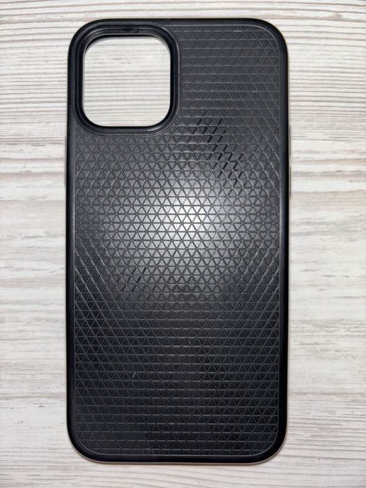 чехол spigen aliquid tibi vis на iPhone 12