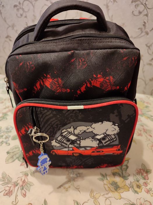 Портфель детский bagland Украина