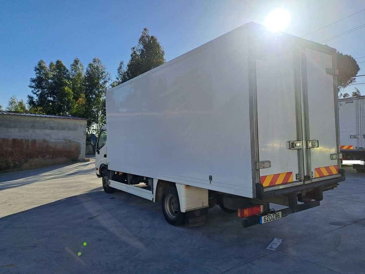 Toyota Dyna  L CS 75.38, 2007 nacional 5500€ + IVA